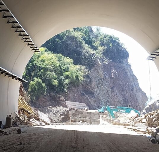kiratpur manali tunnel