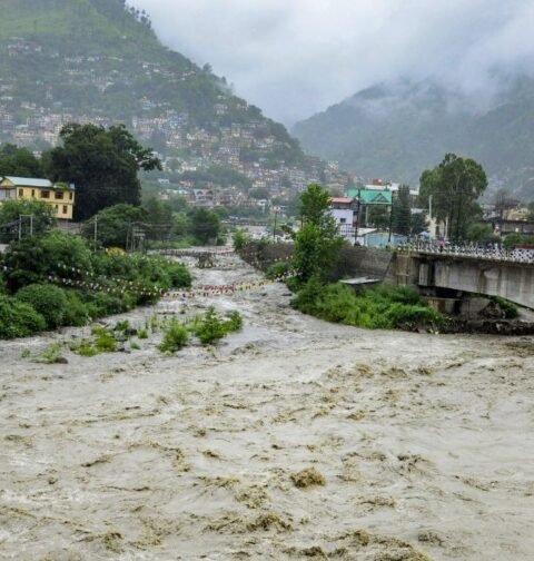 flash-flood-hit-sikkim