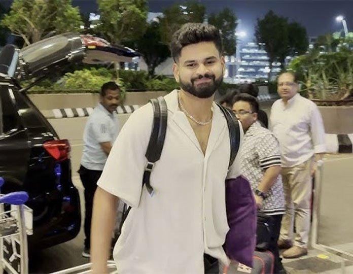 Shreyas-Iyer-Mumbai-Airport